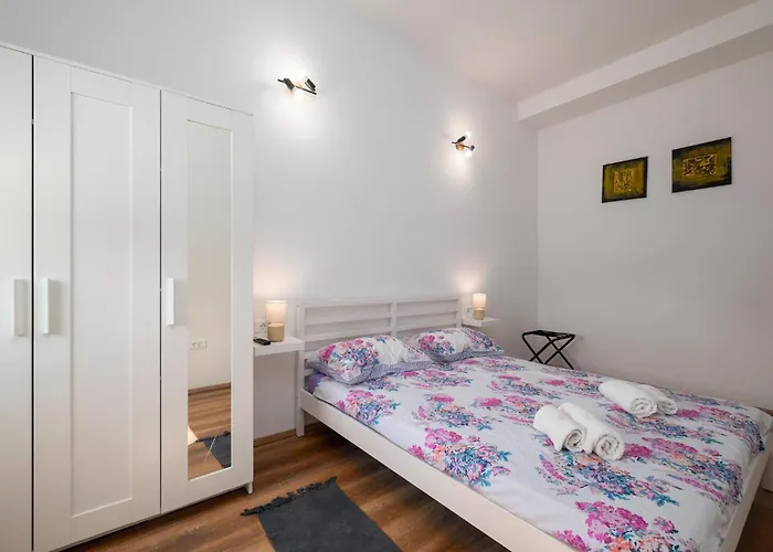 Awesome In With Wifi Apartman